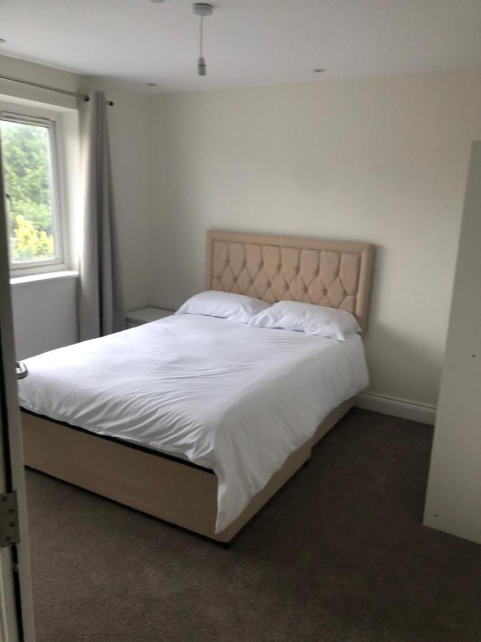 5 Bedroom House In Orpington Dış mekan fotoğraf