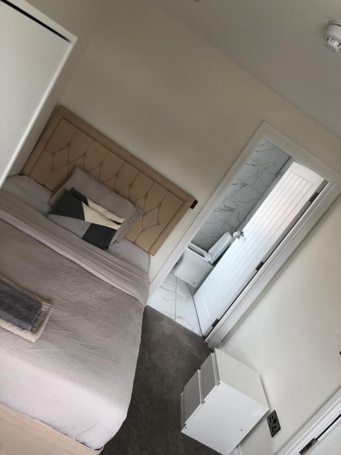 5 Bedroom House In Orpington Dış mekan fotoğraf