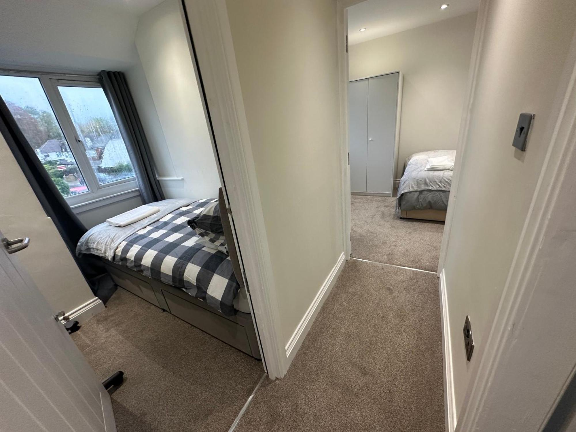 5 Bedroom House In Orpington Dış mekan fotoğraf